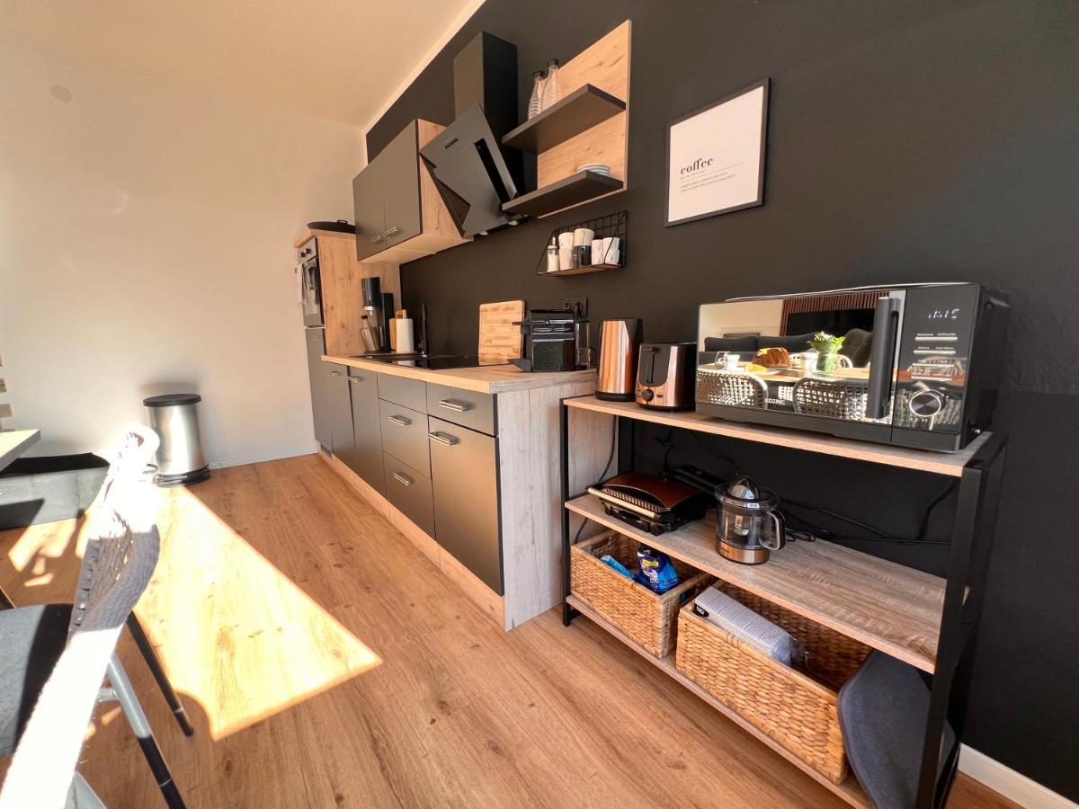 Ferienwohnung Imzaro: Erdgeschoss, 2 Schlafzimmer Plus Schlafsofa, Eigener Eingang, Grosse Terrasse Mit Garten! Spittal an der Drau-i járás Kültér fotó