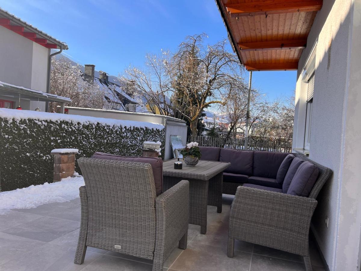Ferienwohnung Imzaro: Erdgeschoss, 2 Schlafzimmer Plus Schlafsofa, Eigener Eingang, Grosse Terrasse Mit Garten! Spittal an der Drau-i járás Kültér fotó